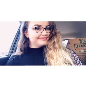 Meet your Posher, Jenn